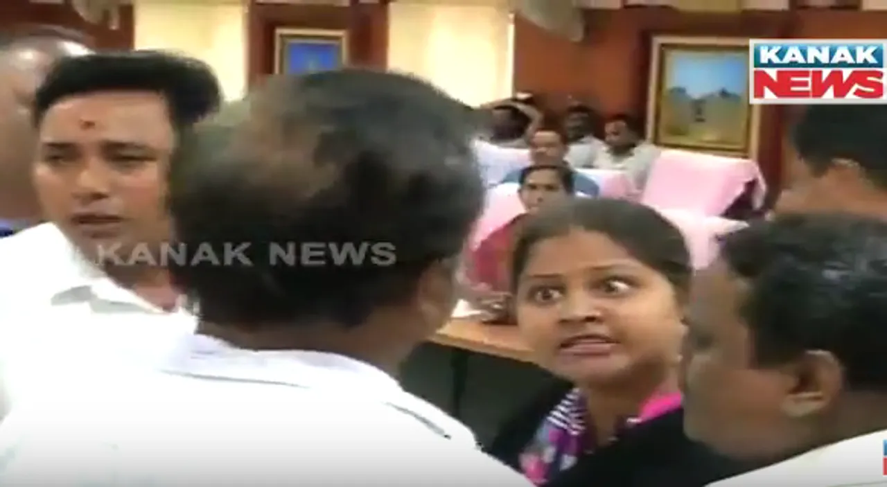  CMC ruckus: Odisha police serves notice to four Cong corporators