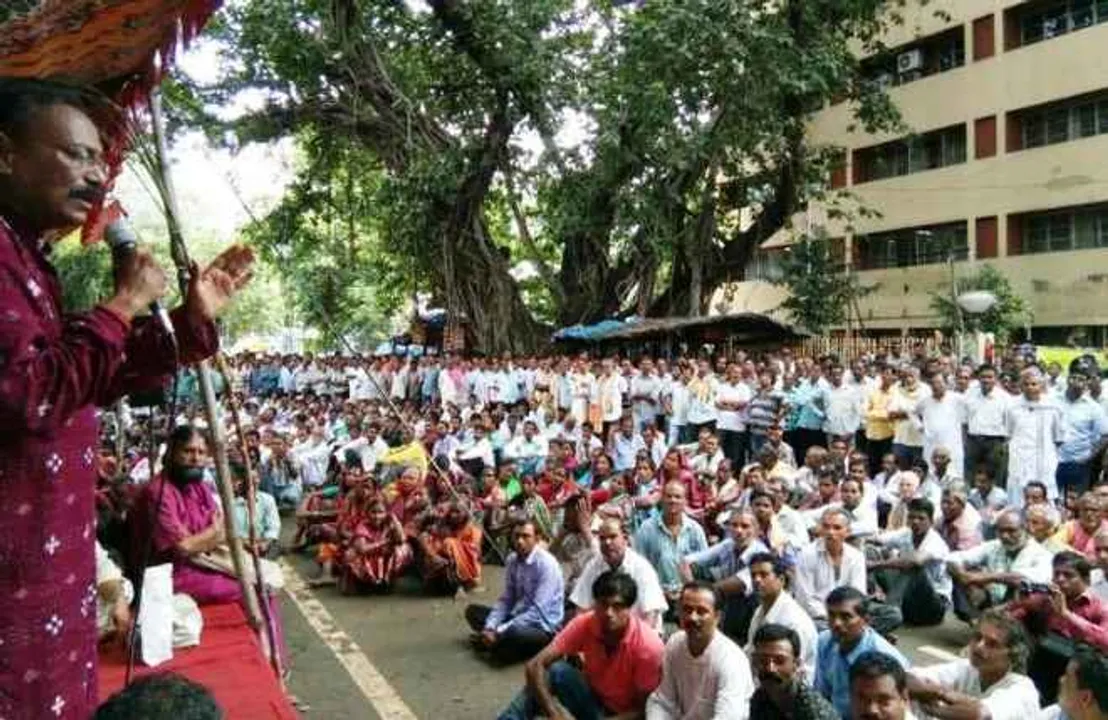  Western Odisha farmers lock RDC office over non-payment of dues