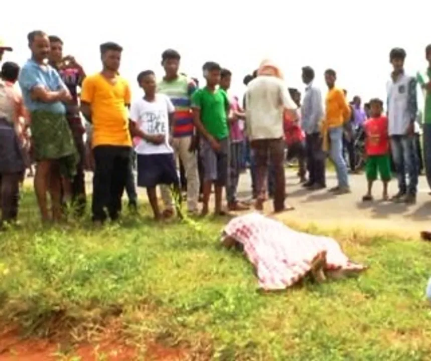  SUV knocks student to death, locals block road in Odisha's Titlagarh