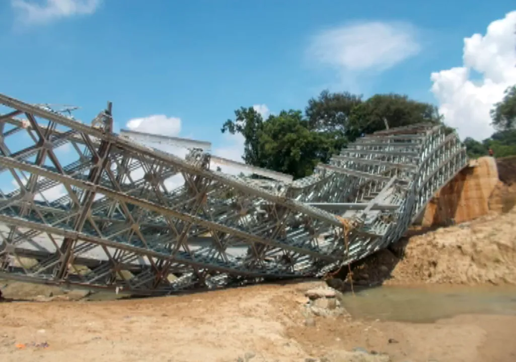  Under construction bailey bridge collapses in Odisha