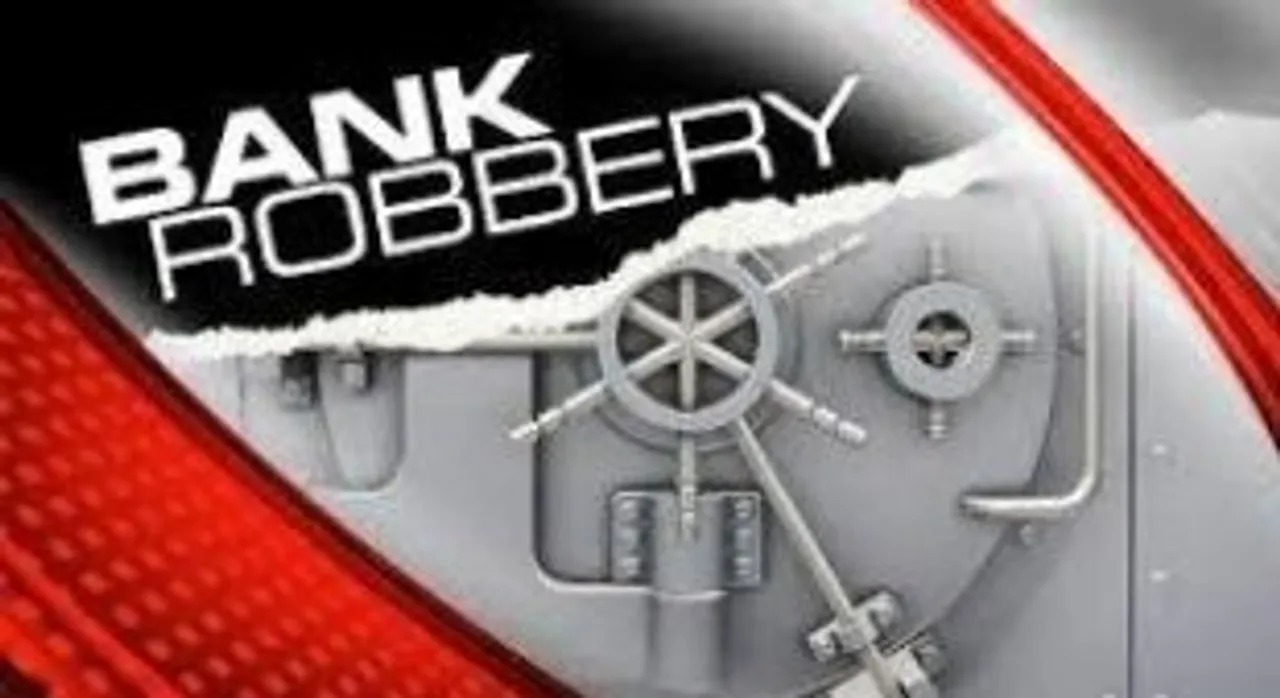  Miscreants loot Rs 6.5 lakh from bank in Odisha's Tangi