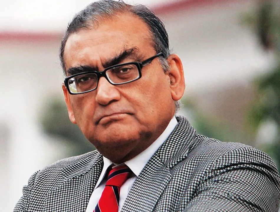  Katju mocks Odias again, dares to put him in jail