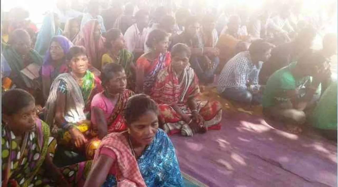 Over 100 Maoist supporters surrender in Odisha’s Malkangiri