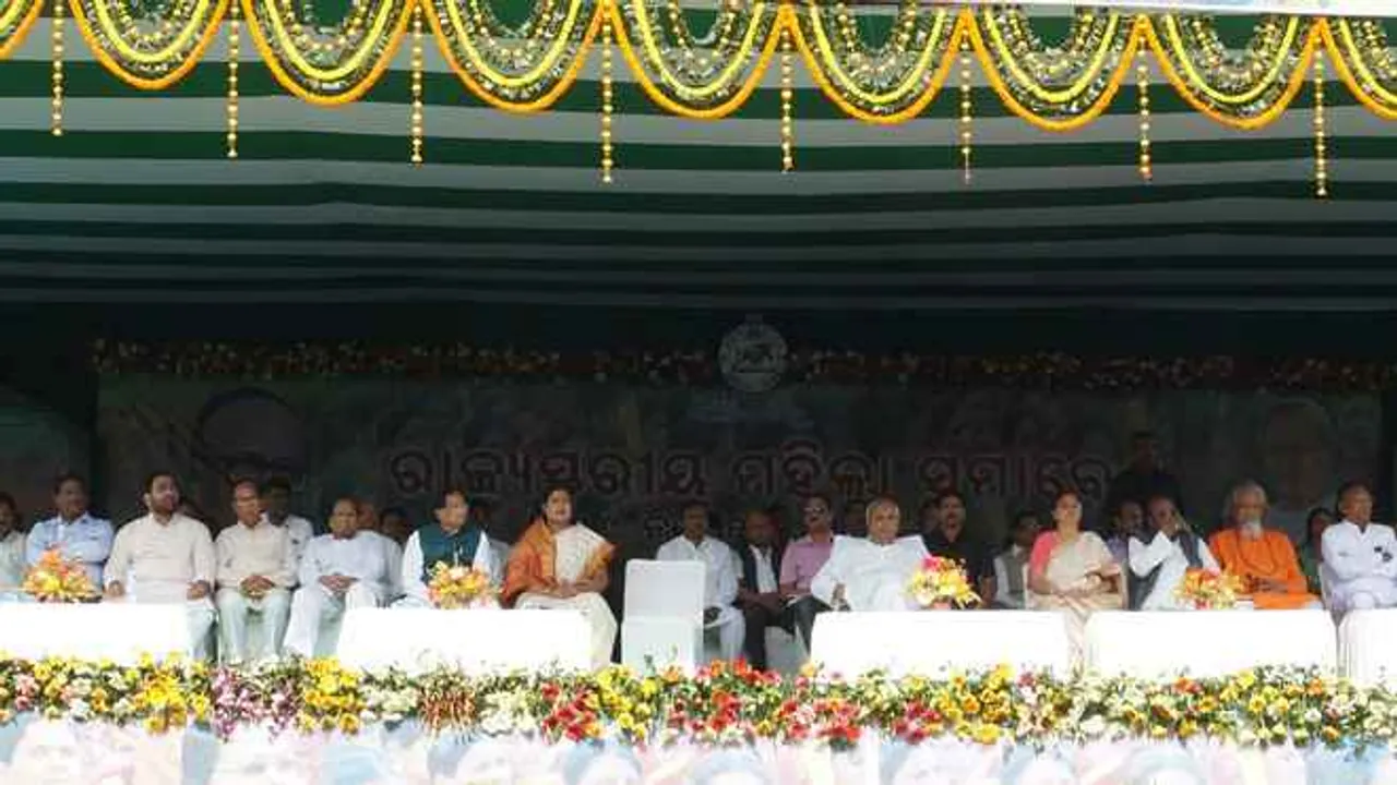 Odisha to provide credit linkage of Rs 1,000 cr to women's SHGs