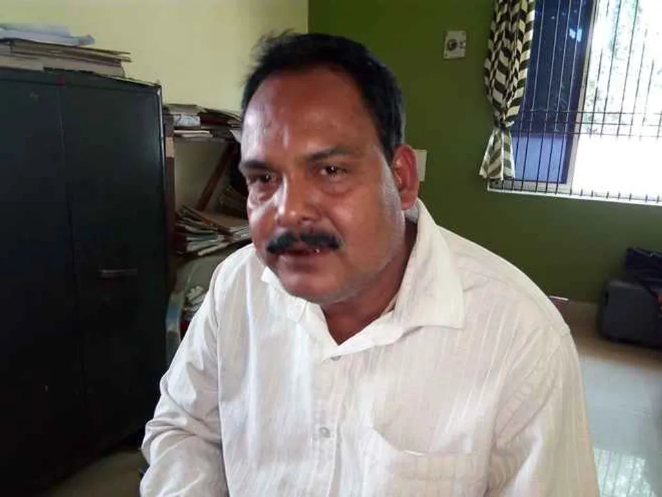  Odisha health official caught while taking bribe