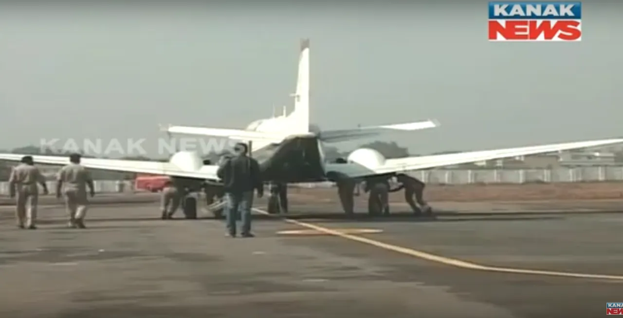  Aircraft carrying Odisha CM pushed on runway