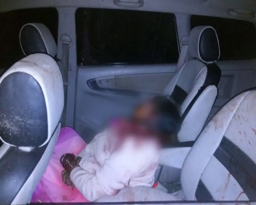  Woman, granddaughter killed as car rams into tree in Odisha