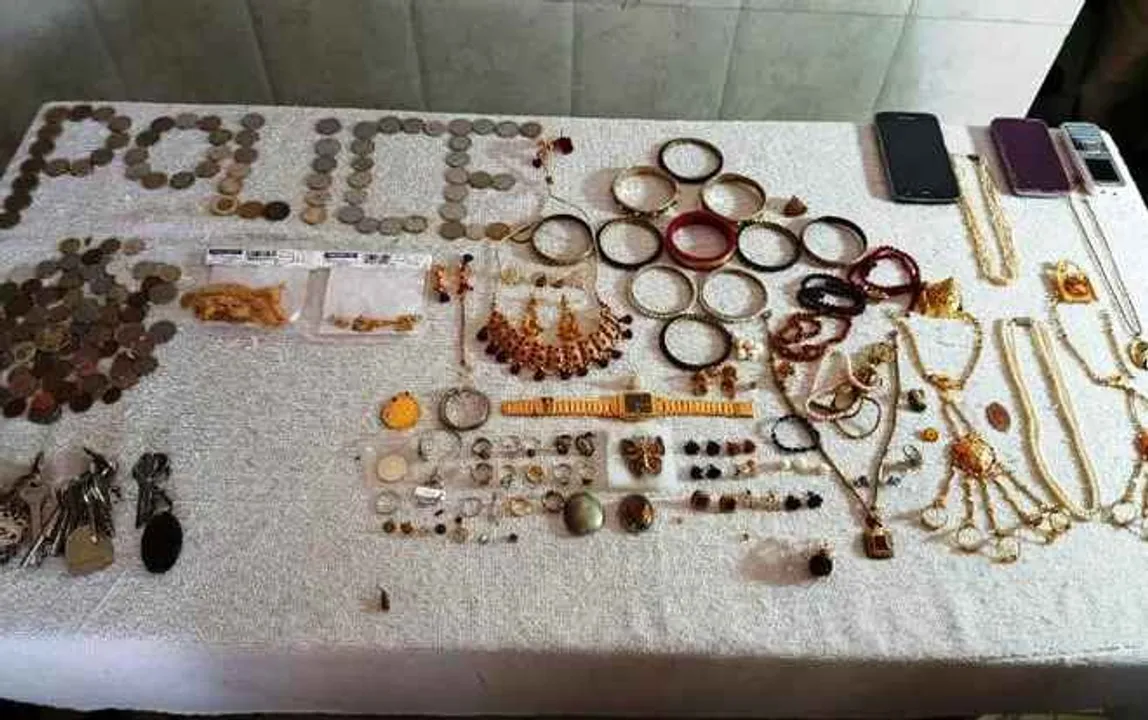  3 looters arrested in Odisha capital; gold, foreign currencies seized