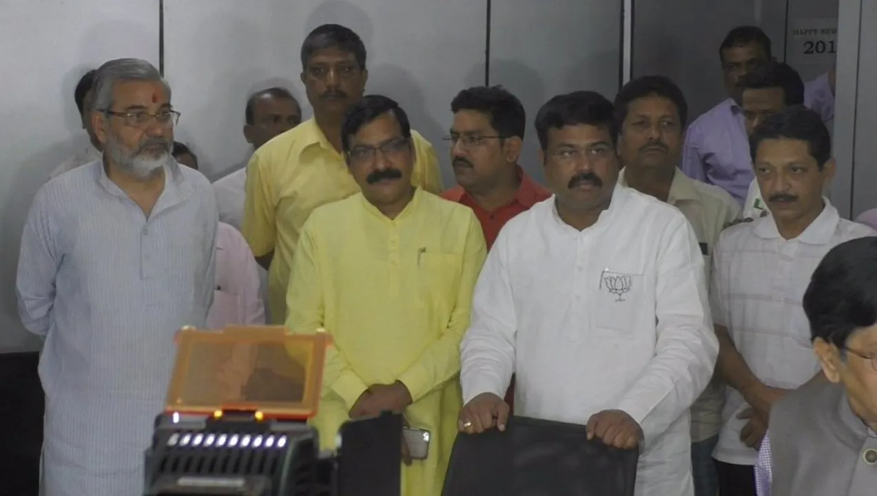  Odisha BJP alleges babus of pressurizing administrative staff