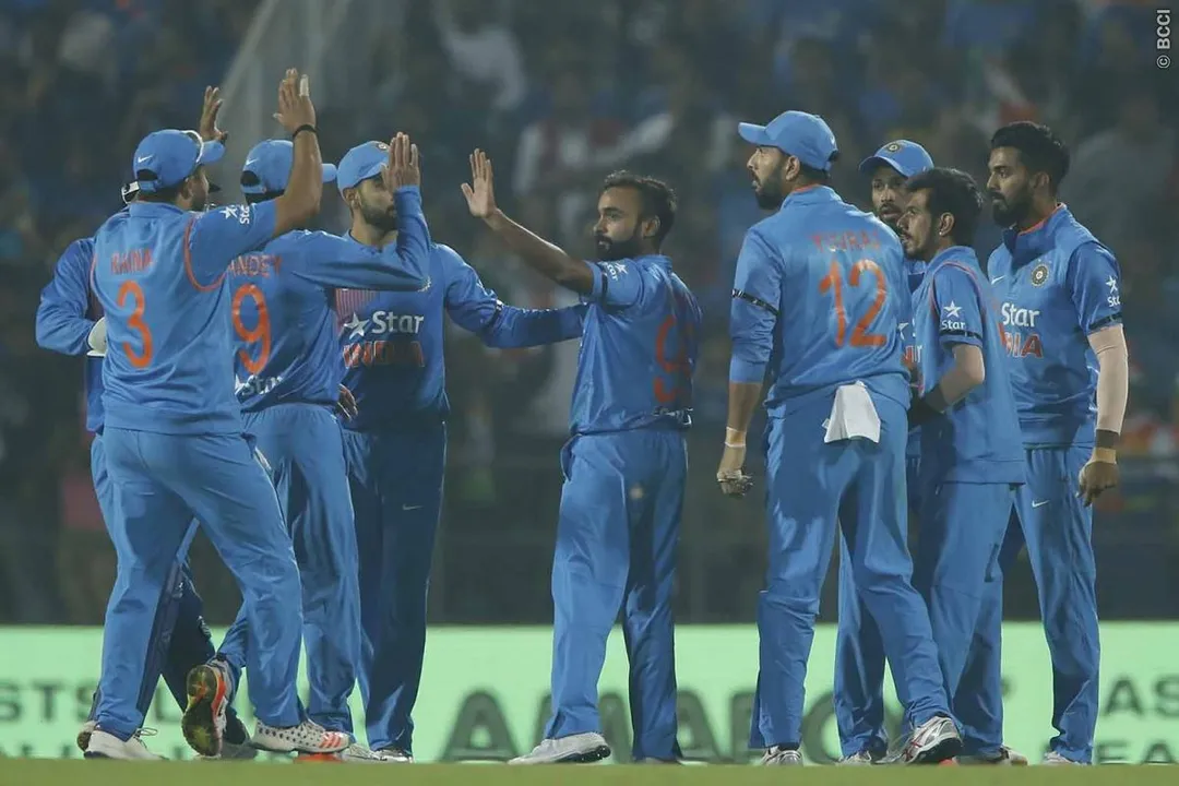  Leggie Chahal's 6/25 derails England in third T20I