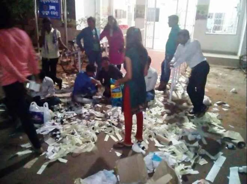  Violence in Utkal varsity campus in Odisha capital over expiry drugs