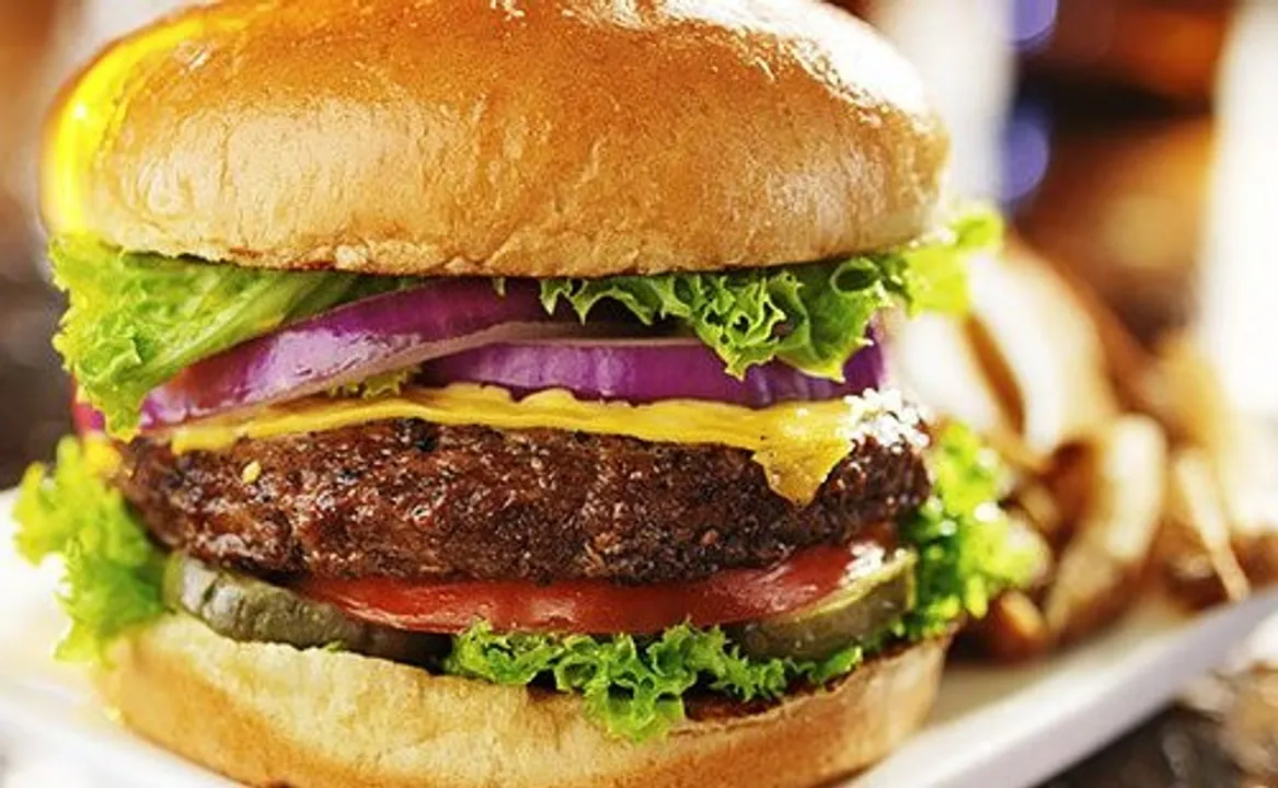  Toxins in fast food packaging may up cancer risk, decrease fertility