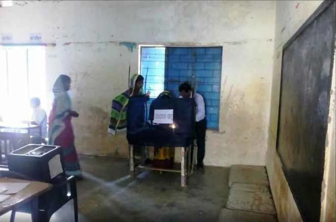  Presiding officer casts votes for others in Odisha's Dhenkanal!