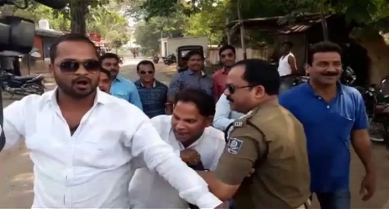  Cong workers protest Odisha CM's visit in Sambalpur