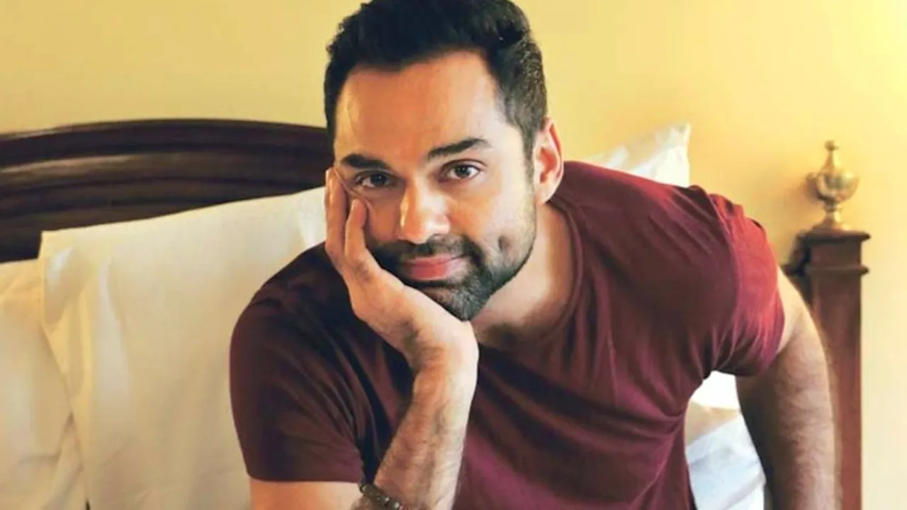  Pic. Courtesy:
twitter.com/abhaydeol 