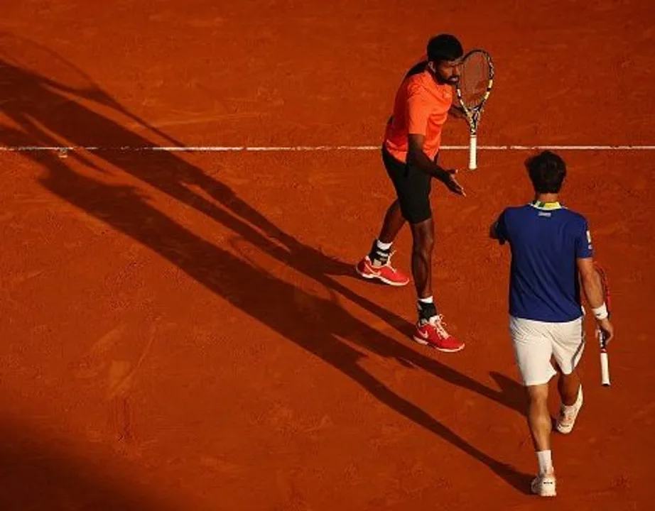  Bopanna-Cuevas win men's doubles at Monte Carlo Masters