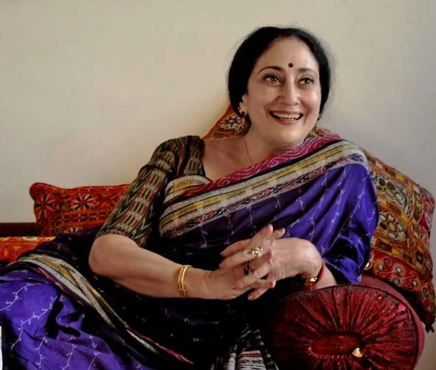  American Odissi dancer Sharan Lowen defies stereotypes through her art 