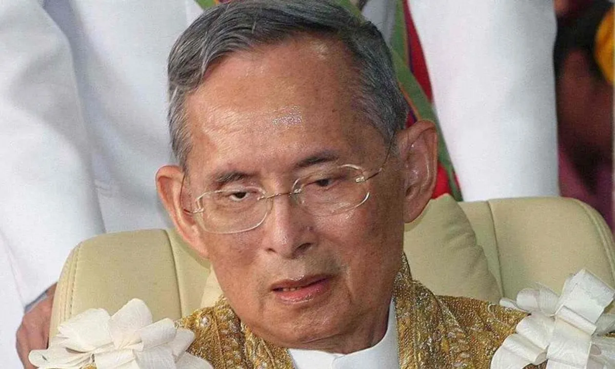  Cremation ceremony of Thai King to be held in October