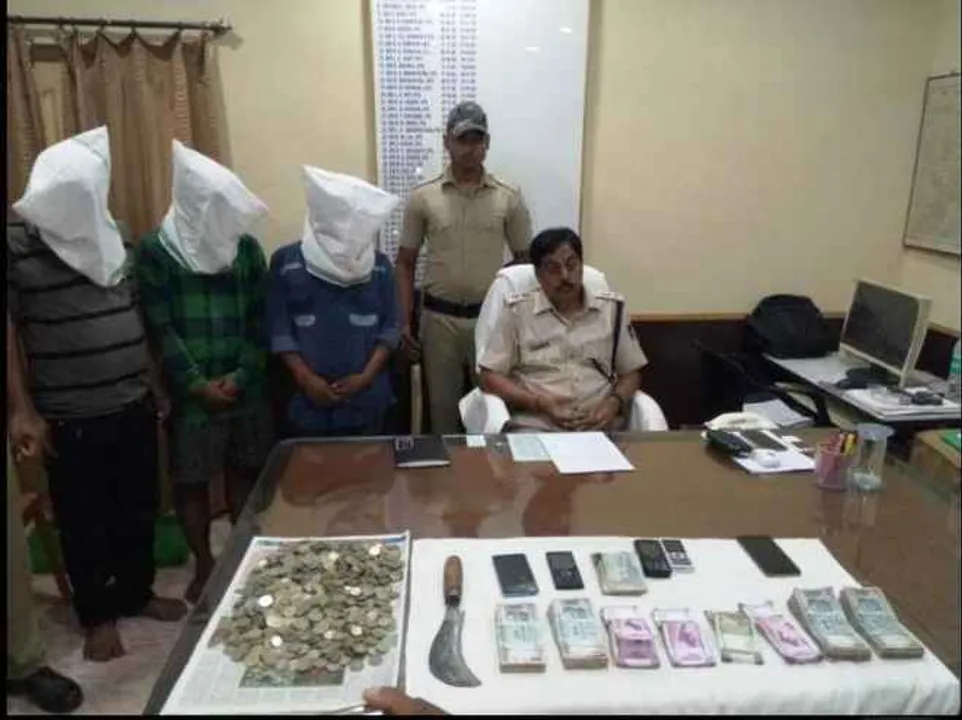 Odisha cops arrest three more in HDFC bank robbery