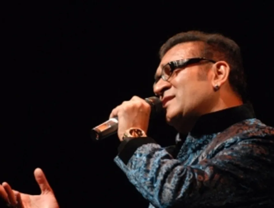  Pic. Courtesy:
Abhijeet : Expensive album 