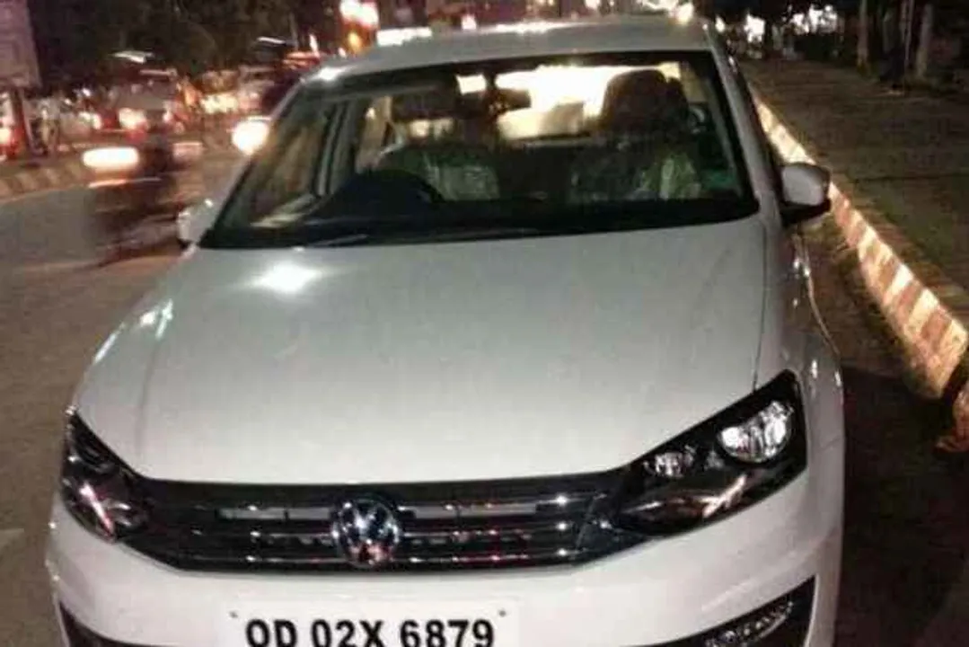  Fake buyer flees with car after test ride in Odisha capital