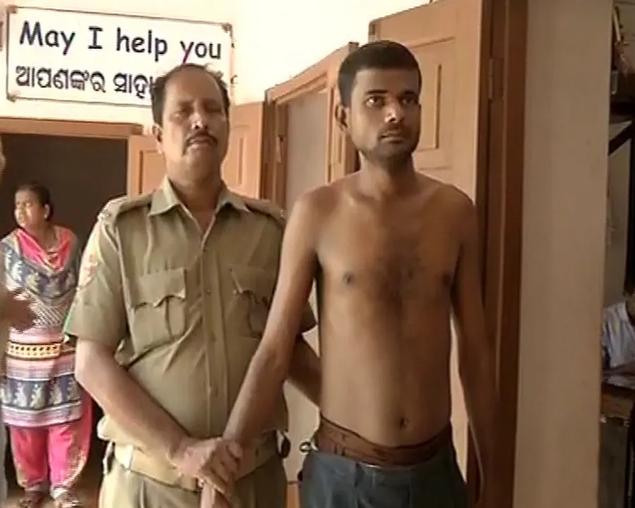  Odisha cops nab jewellery shop staff from Kanpur for theft