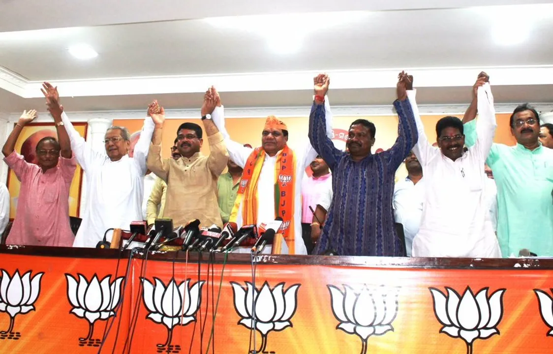  Former Odisha MP Jayaram Pangi joins BJP