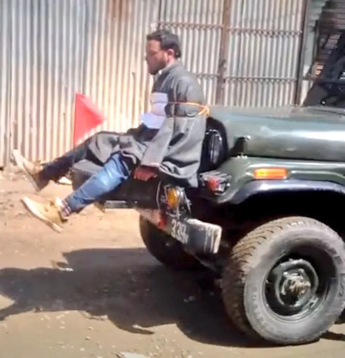  Pic. Courtesy:
twitter.com/abdullah_omar 