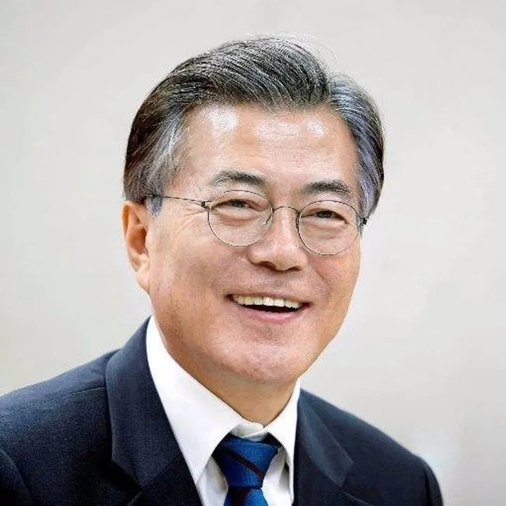  Moon Jae-in takes oath as President of South Korea