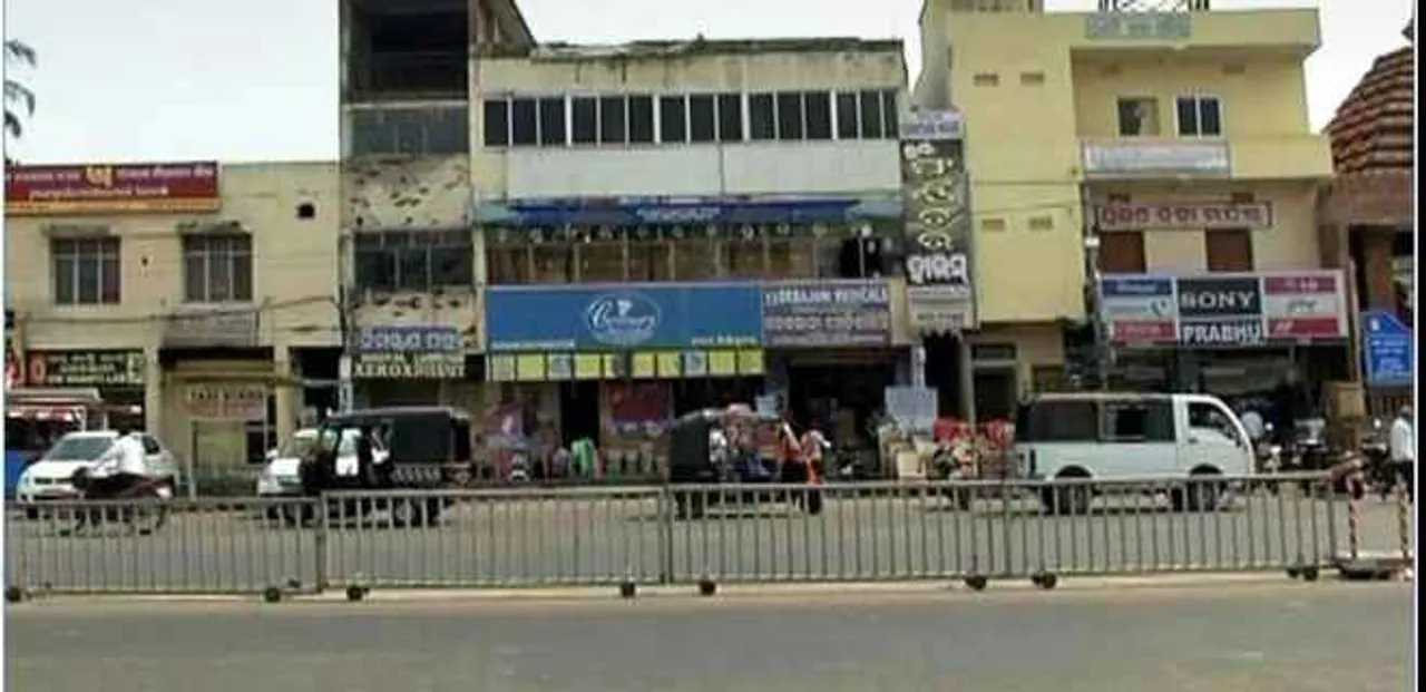  Hazardous buildings on Odisha’s Puri Grand Road get eviction notice