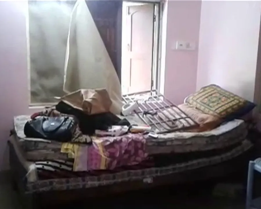  Miscreants loot photo journalist's house, attack wife in Odisha