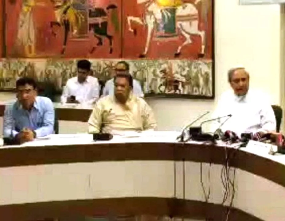  Odisha CM launches web portal for startups; free training programme