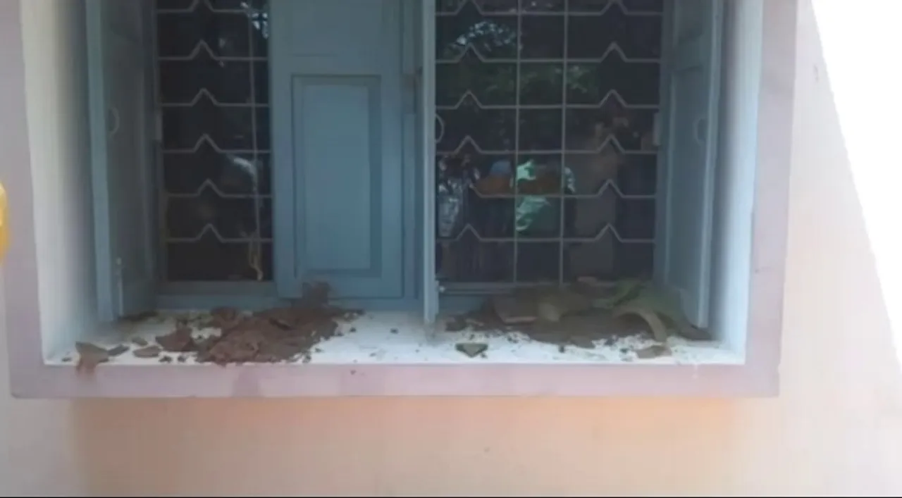  Claiming to be Odisha MLA's wife, woman ransacks his official residence