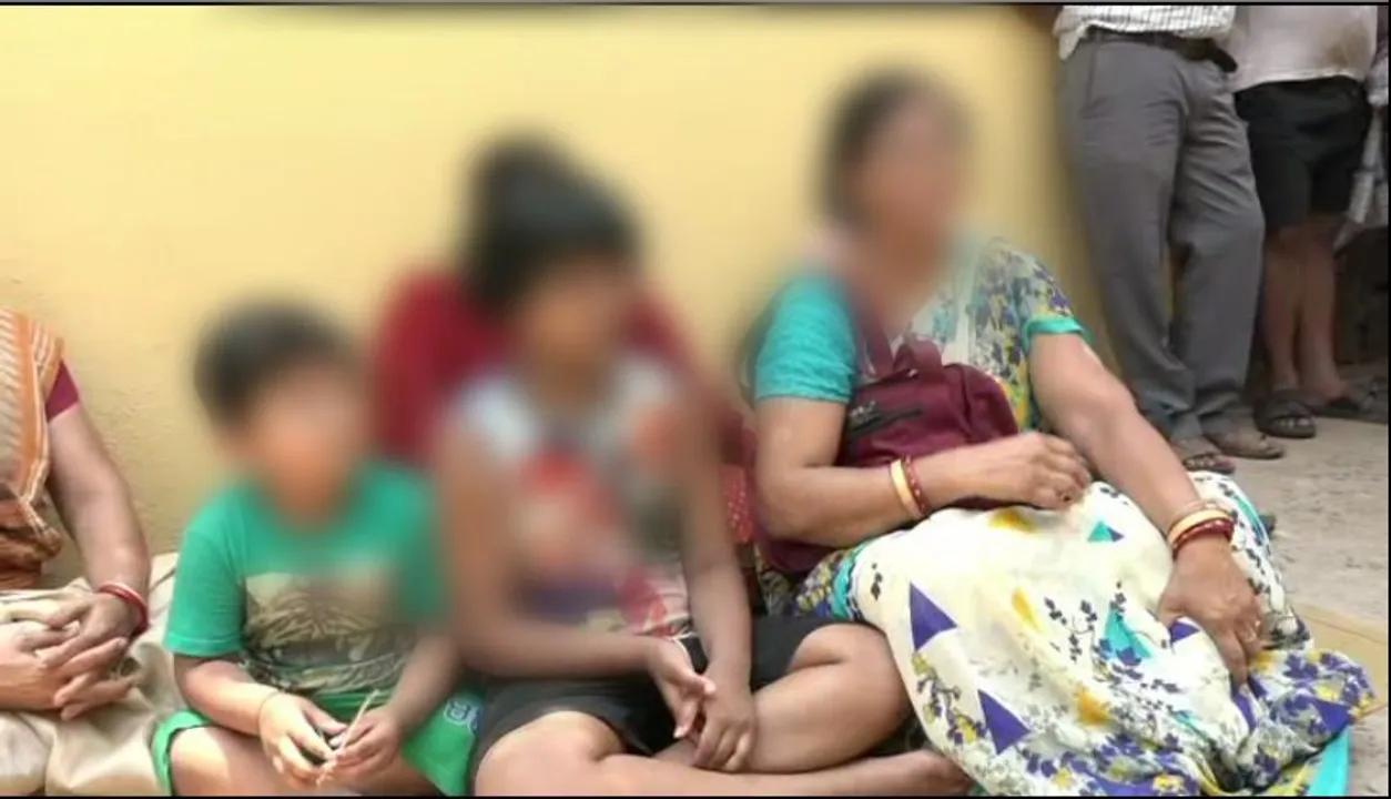  Odisha woman stages dharna against husband's extramarital affairs