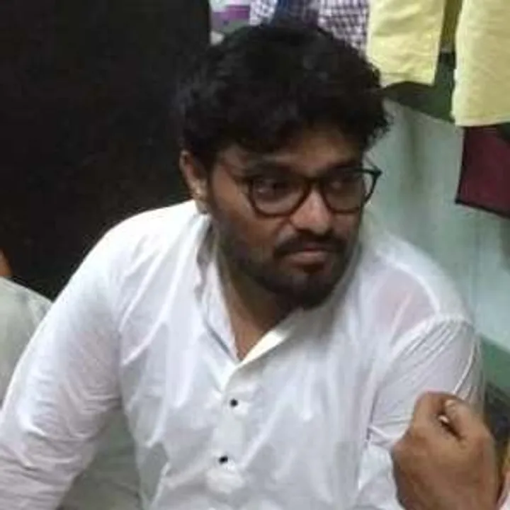  8 Cong activists detained while trying to show black flags to Babul Supriyo