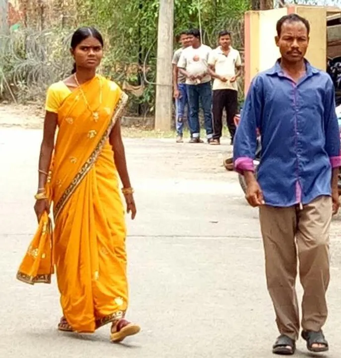  2 hardcore Maoists carrying bounty surrender before Odisha police