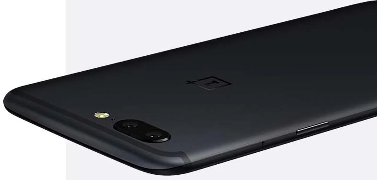  Check out the specifications of OnePlus 5 smartphone