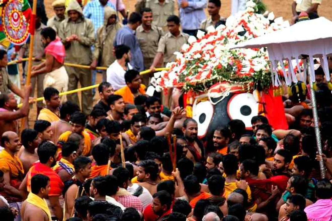  Niladri Bije fiasco: Suspension of servitors revoked