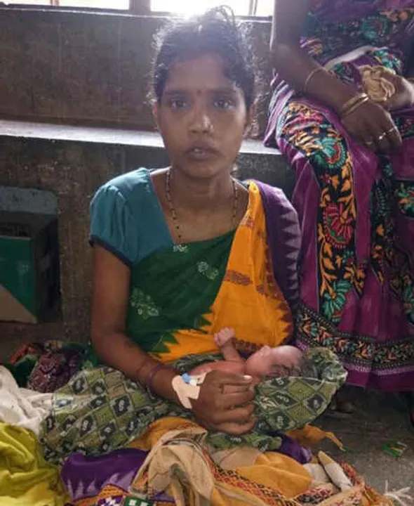  Ambulance drops newborn baby, mother midway in Odisha