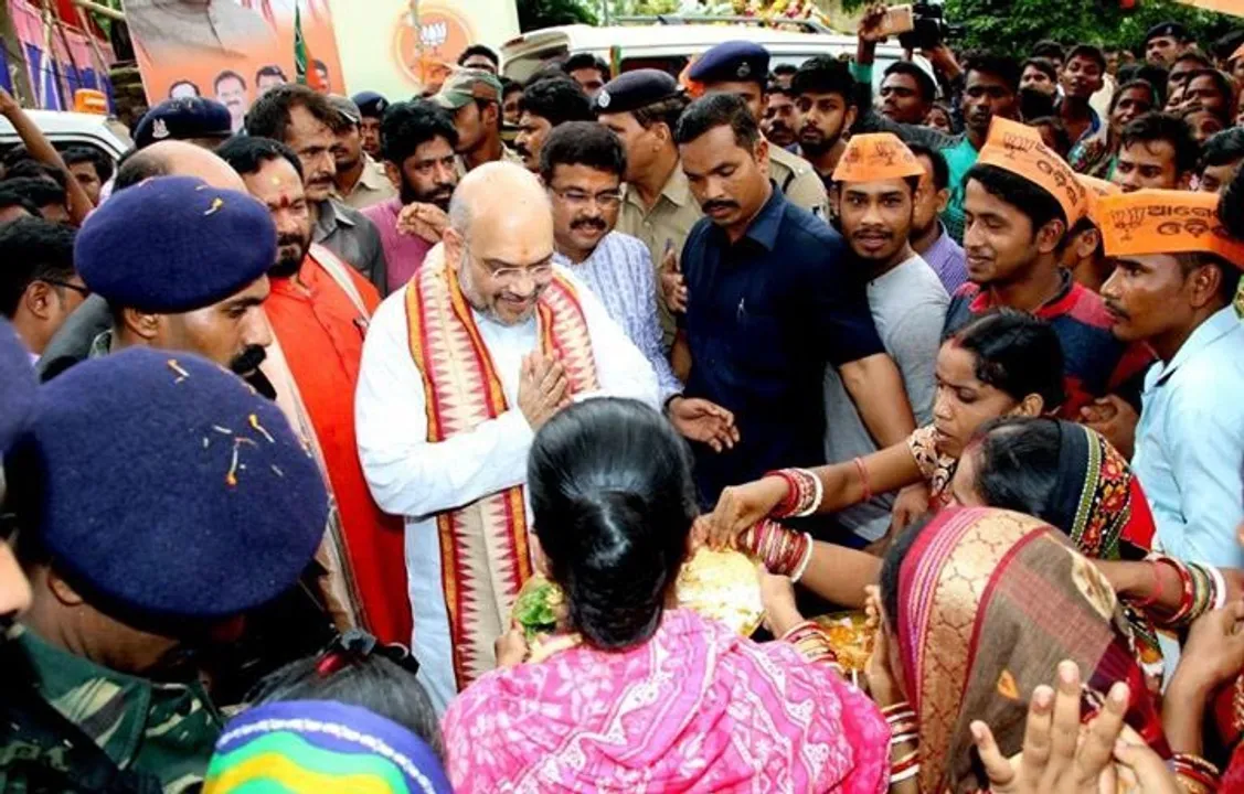  BJP president goes on door-to-door campaign in Odisha
