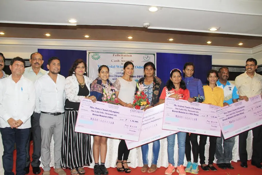  Achyuta Samanta felicitates Odia athletes of AAC