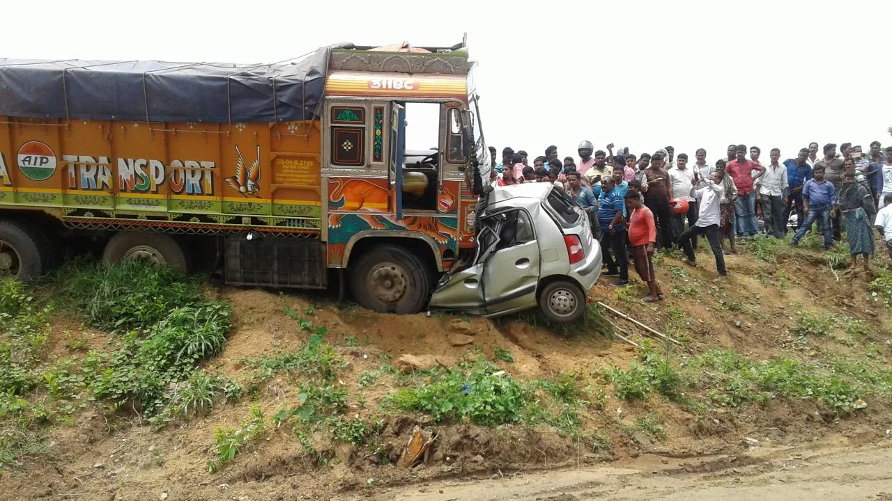  Driver killed, 2 critical as truck runs over car in Odisha's Angul