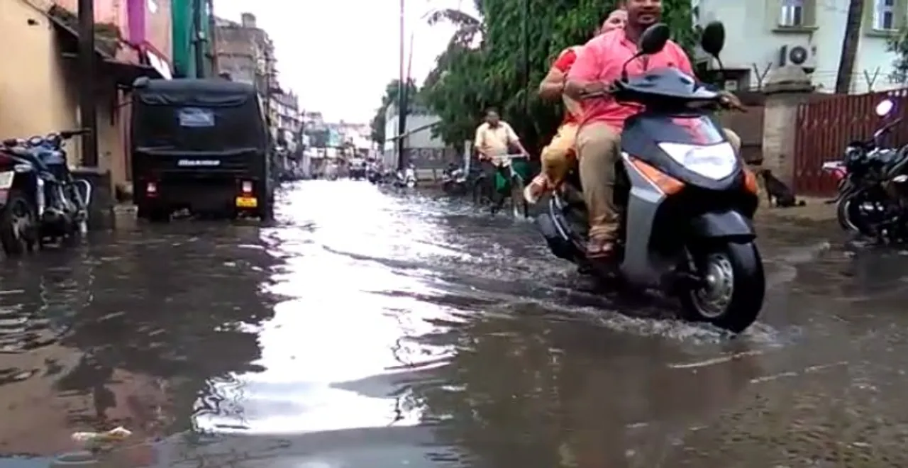 Incessant rain: Schools closed for a day in Odisha's Cuttack