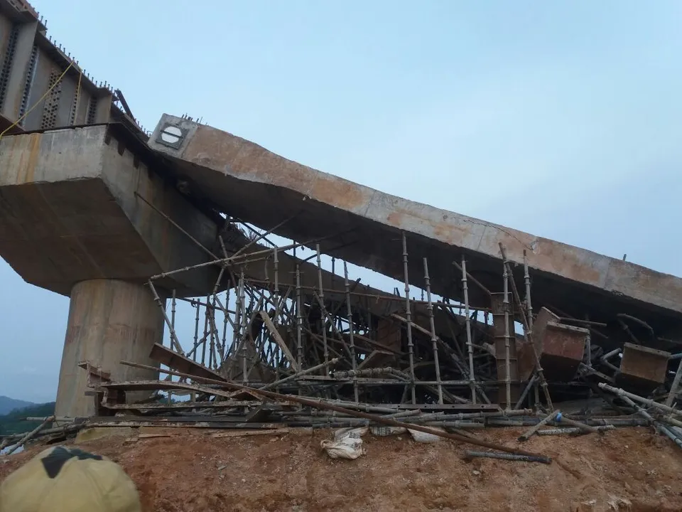  Gurupriya bridge collapses after flash floods in Odisha’s Malkangiri