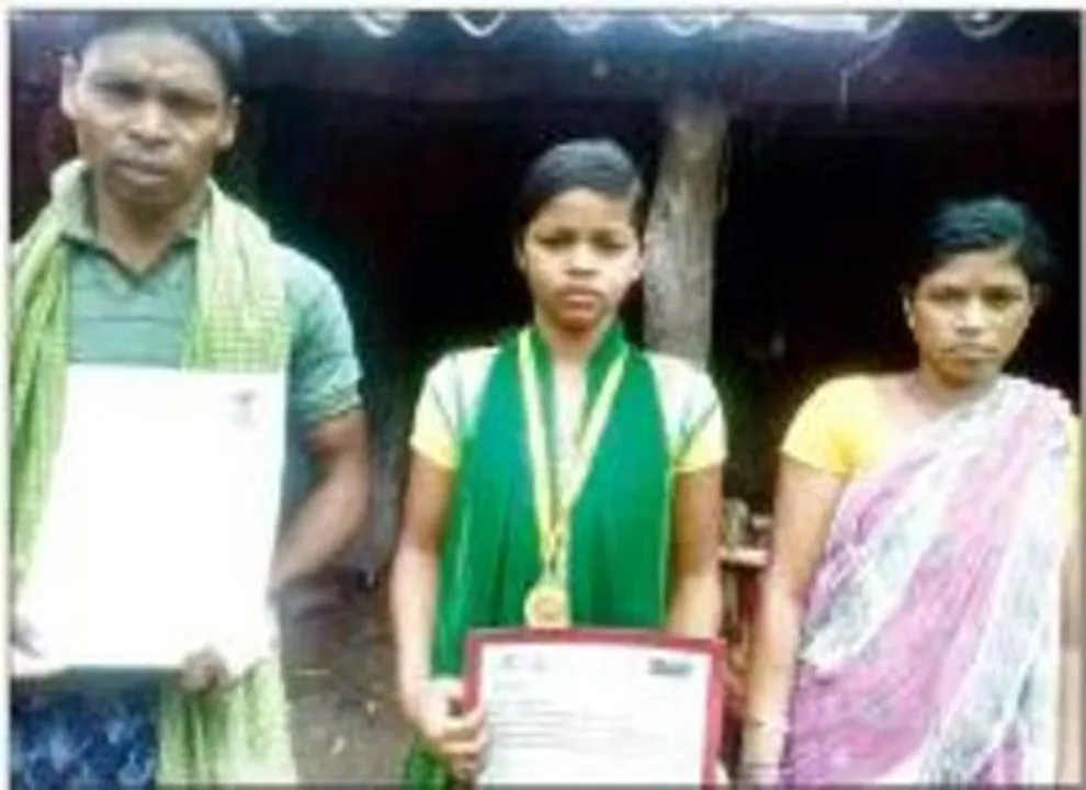  Meritorious girl student deprived of study due to poverty in Odisha