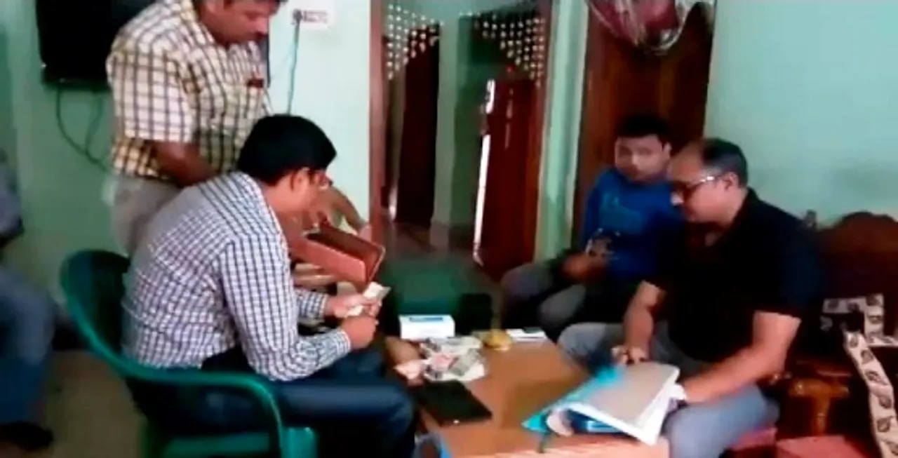  Odisha Vigilance raids Excise Inspector's res, office