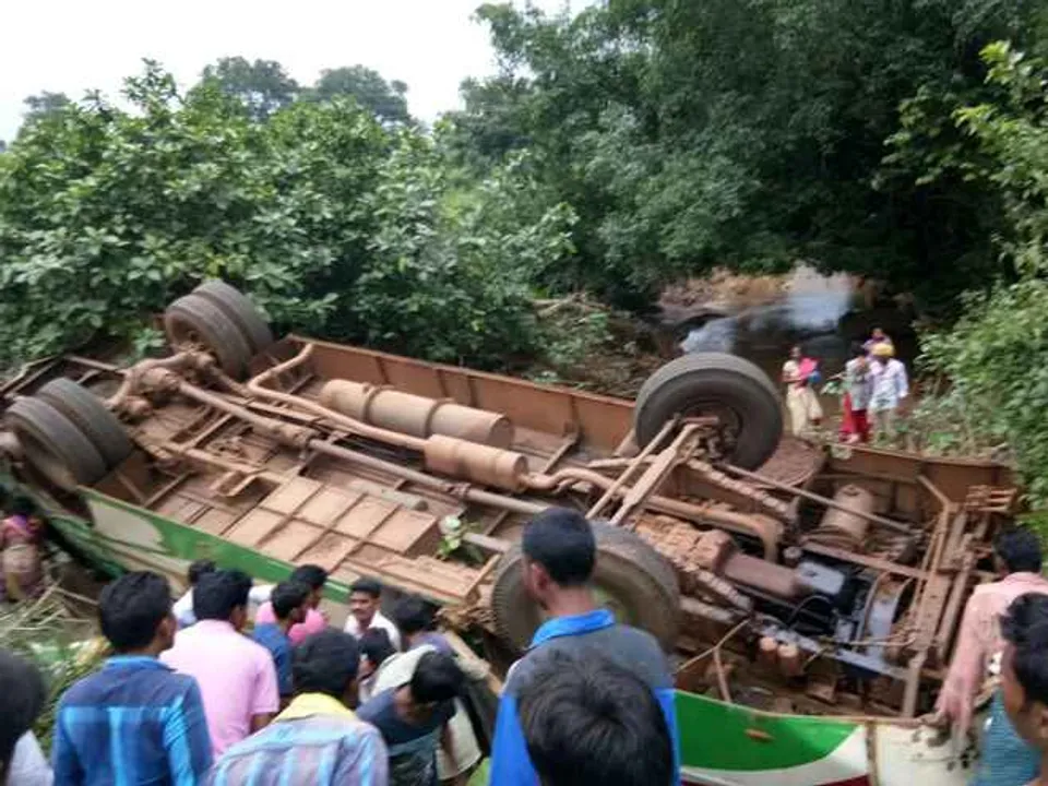  1 dead, 30 critical as bus falls off bridge in Odisha’s Kalahandi