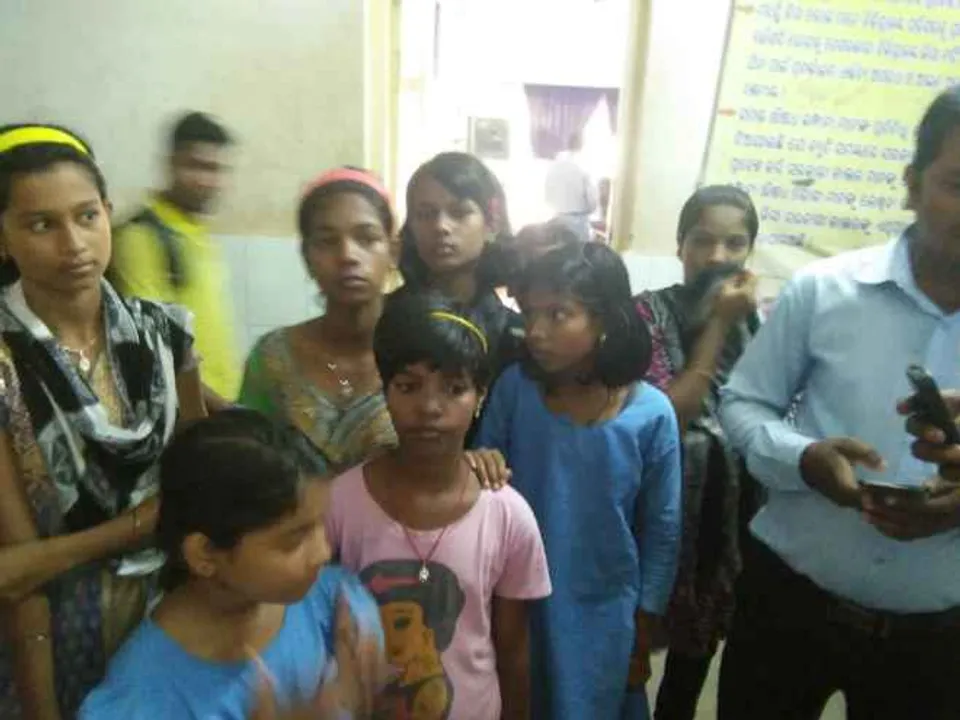  Odisha govt orders inquiry into MDM horror