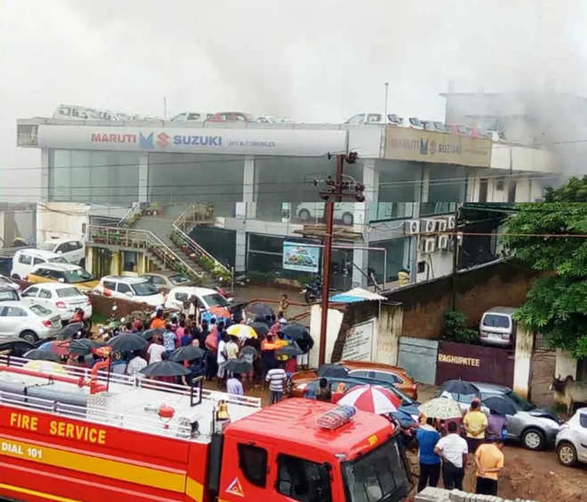  Major fire breaks out at car showroom in Odisha's Cuttack