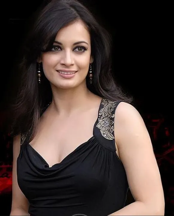  Dia to walk for FAABIIANA at Lakme Fashion Week